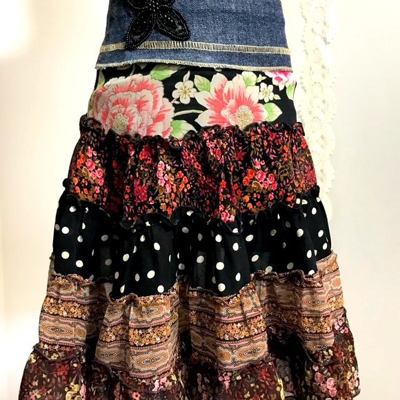 Girl Mania Boho Style Ruffled Skirt - Picture 2 of 7